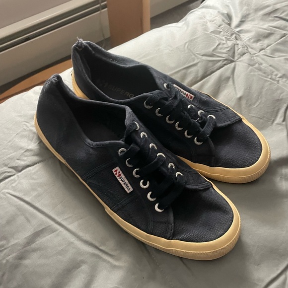 Superga shoes 41 1/2 - Picture 1 of 8